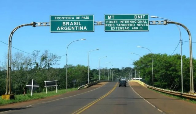 La frontera de la vergüenza: Iguazú pierde mientras la integración queda atrapada en el puente imagen-6