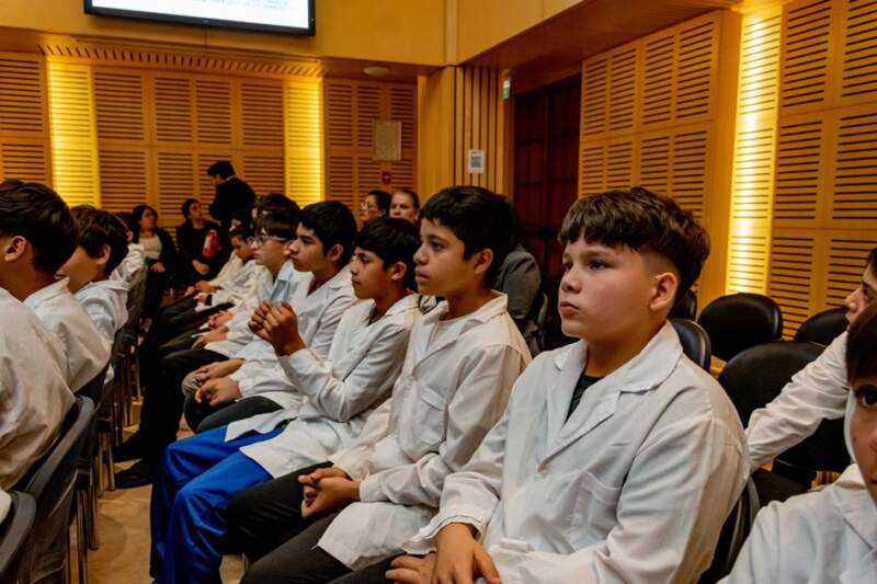 La Legislatura recibió a estudiantes que se comprometieron con el cuidado del ambiente imagen-2
