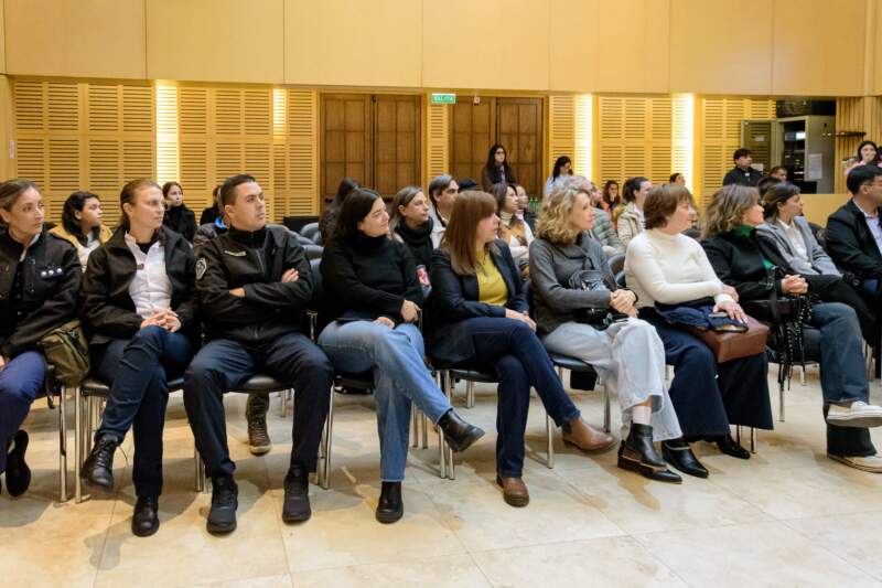 La detección temprana de los problemas de fertilidad reunió a profesionales de la salud en la Legislatura imagen-6
