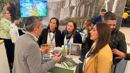 Misiones fortaleció su posicionamiento internacional en la Feria Das Cataratas de Brasil imagen-11