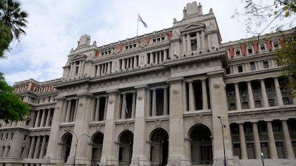 El Gobierno modificó el sistema de selección de jueces y crece la polémica por la reducción de controles imagen-11