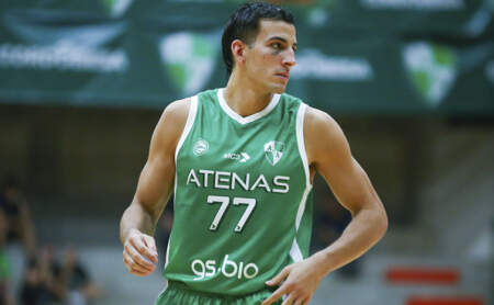 Básquet: Juan Cruz Oberto jugará en OTC imagen-11