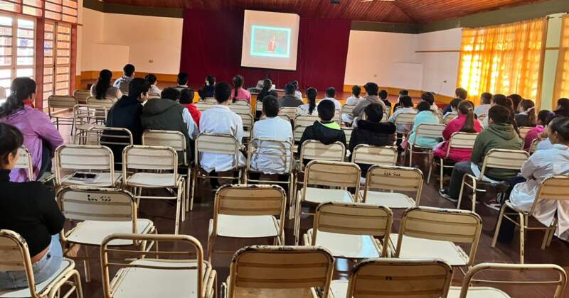 De Concepción de la Sierra a Jardín América: refuerzan la prevención de adicciones y apuestas en escuelas misioneras imagen-4