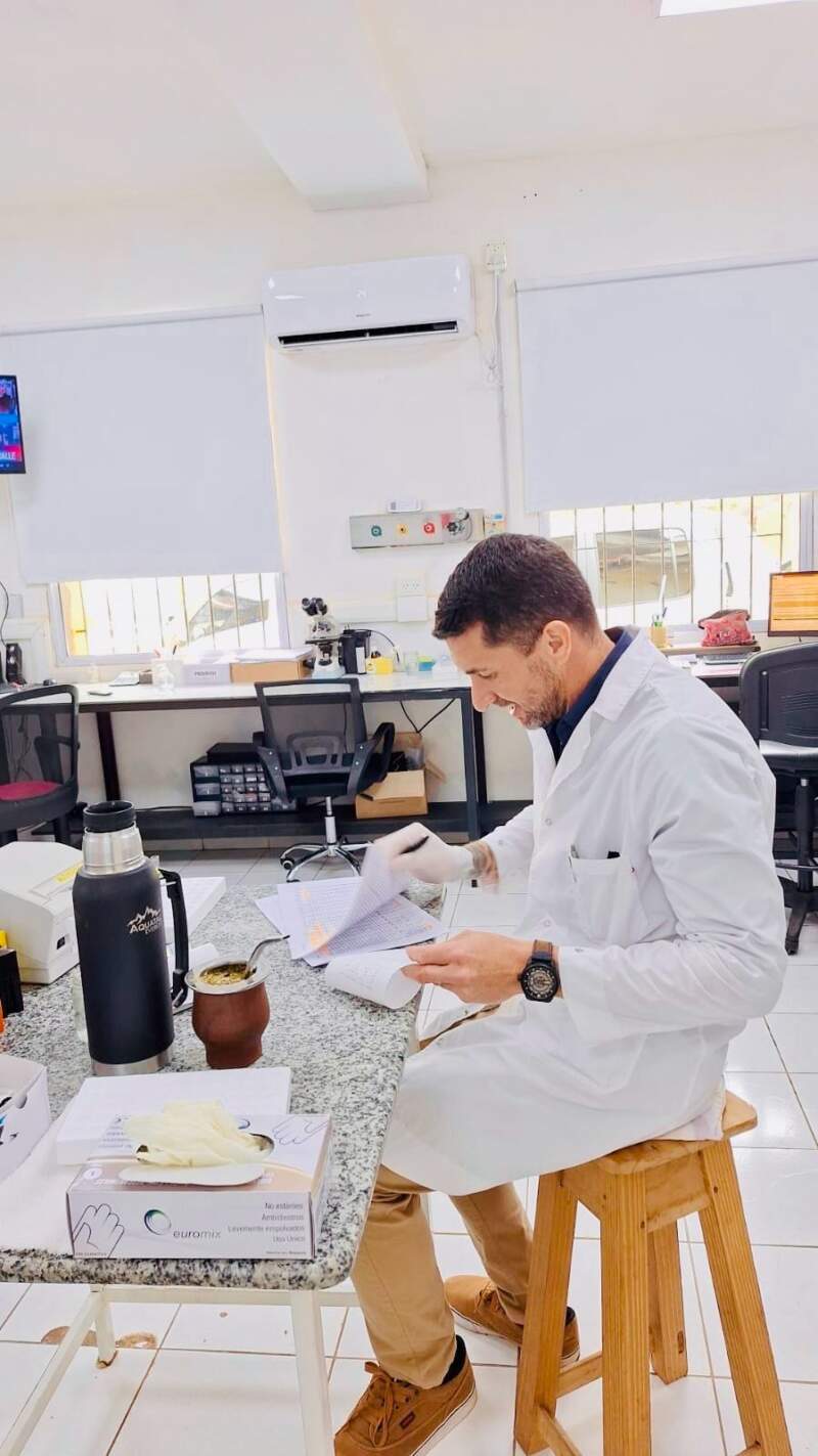 Día del Bioquímico: los profesionales que trabajan detrás de cada análisis y ayudan a definir más del 70% de las decisiones médicas 4 Día del Bioquímico: los profesionales que trabajan detrás de cada análisis y ayudan a definir más del 70% de las decisiones médicas imagen-3