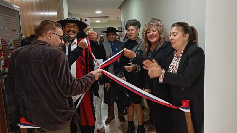 La Cámara de Representantes inauguró la muestra “Encontrarnos en nuestras raíces” en homenaje al Día Nacional del Folklorista imagen-9
