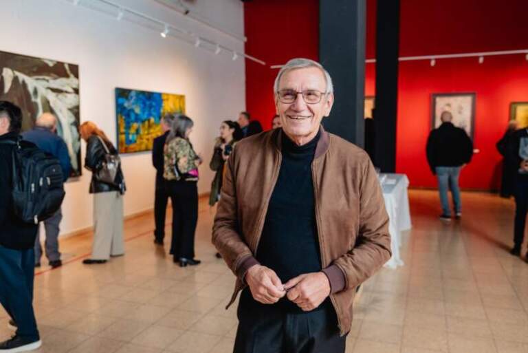 Ernesto Engel presenta “La conversación de la materia”, una muestra que desafía los límites de la pintura tradicional Ernesto Engel presenta “La conversación de la materia”, una muestra que desafía los límites de la pintura tradicional imagen-16