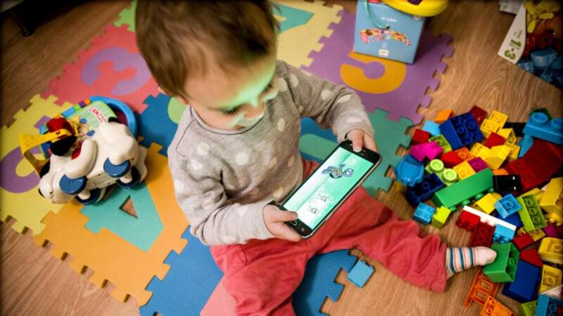 Hiperactividad, pantallas y desarrollo infantil: claves para entender los cambios de conducta en niños y el rol del entorno educativo imagen-13
