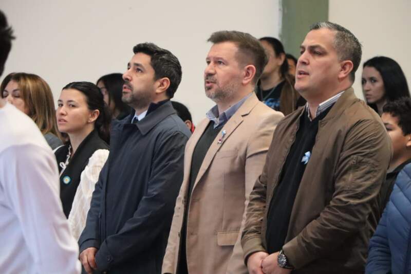 Madres y alumnos del Hogar de Día emocionaron en una Promesa de Bandera cargada de esfuerzo y segundas oportunidades imagen-2