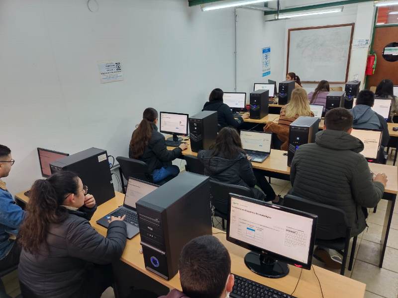 Con más de 260 inscriptos, se realizó el Examen Único de Residencias en Ciencias de la Salud de Misiones imagen-8
