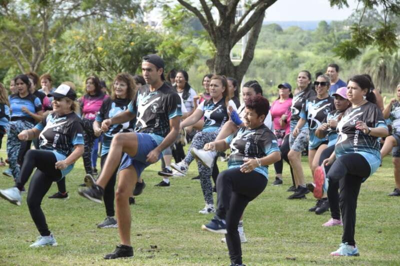 Posadas impulsa un proyecto para ordenar la actividad física en espacios públicos imagen-14