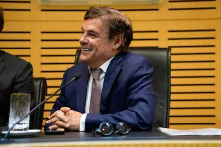 Rovira anunció una nueva batería de proyectos de leyes: bono verde, trazabilidad yerbatera y un bono soberano para obras de infraestructura imagen-5