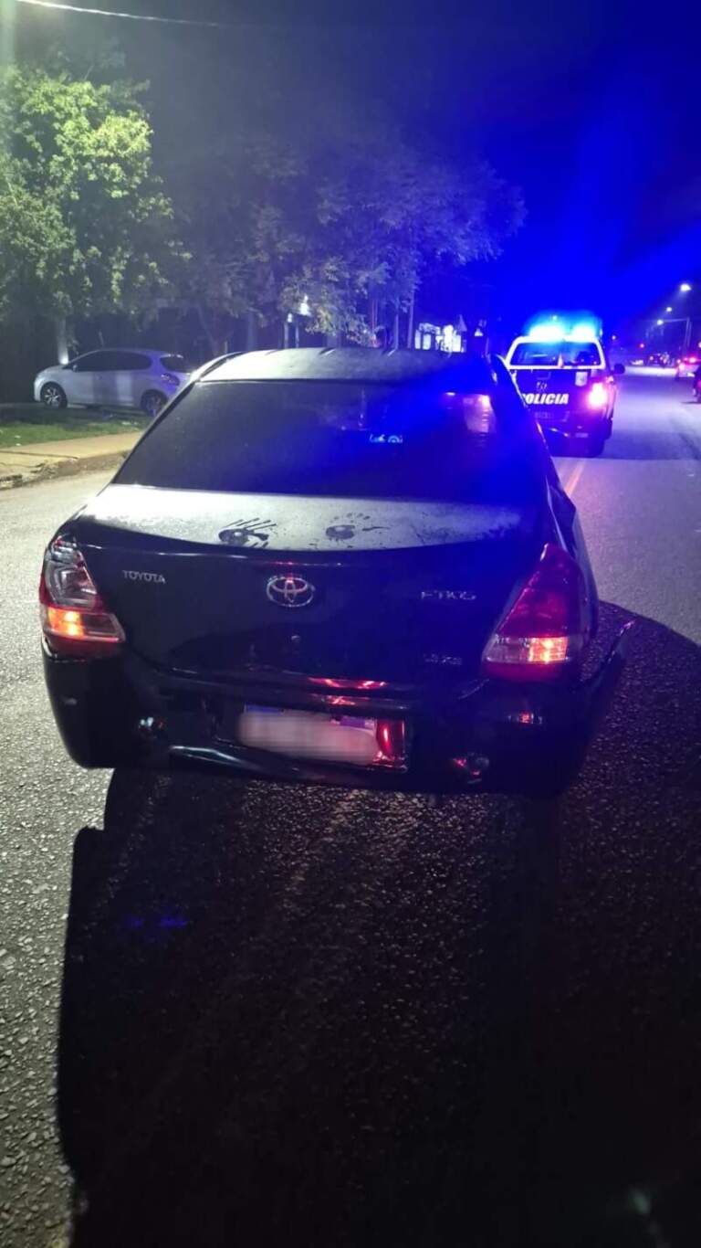 Se descompensó mientras manejaba y chocó contra otro vehículo en Posadas Se descompensó mientras manejaba y chocó contra otro vehículo en Posadas imagen-7