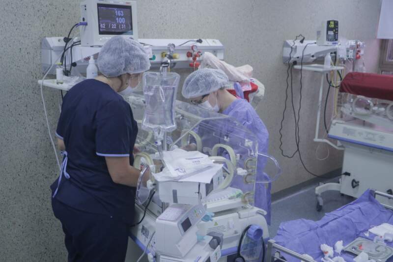 Neonatología en red: cómo el Hospital Materno Neonatal salva la vida de los bebés más vulnerables de Misiones imagen-2