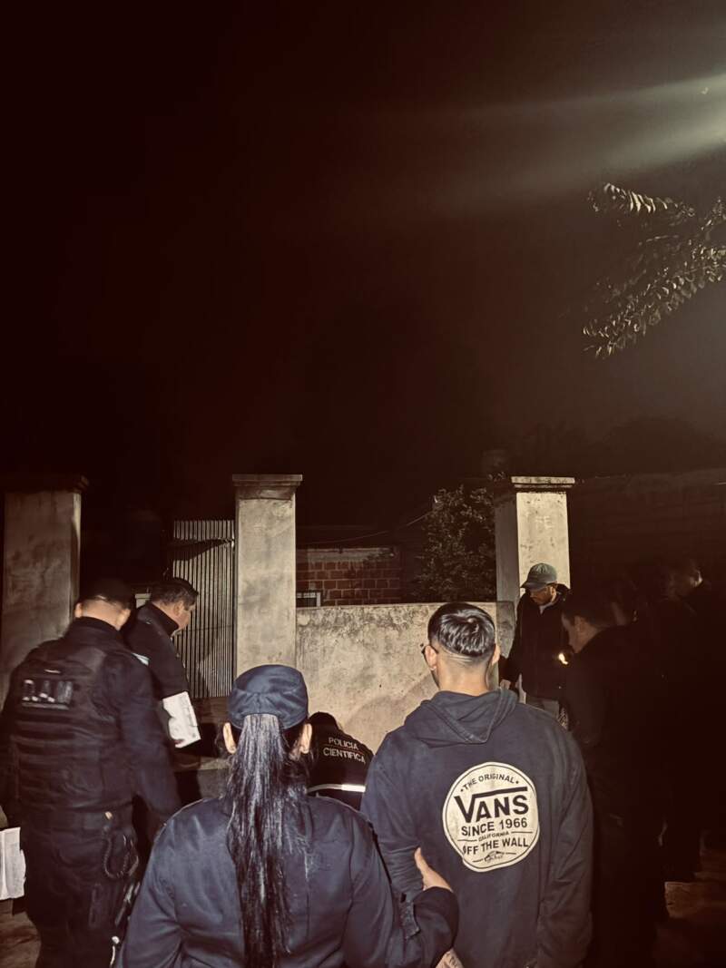 Quiso huir con cocaína para cientos de dosis valuada en $6 millones y fue detenido armado tras una persecución en Garupá imagen-2