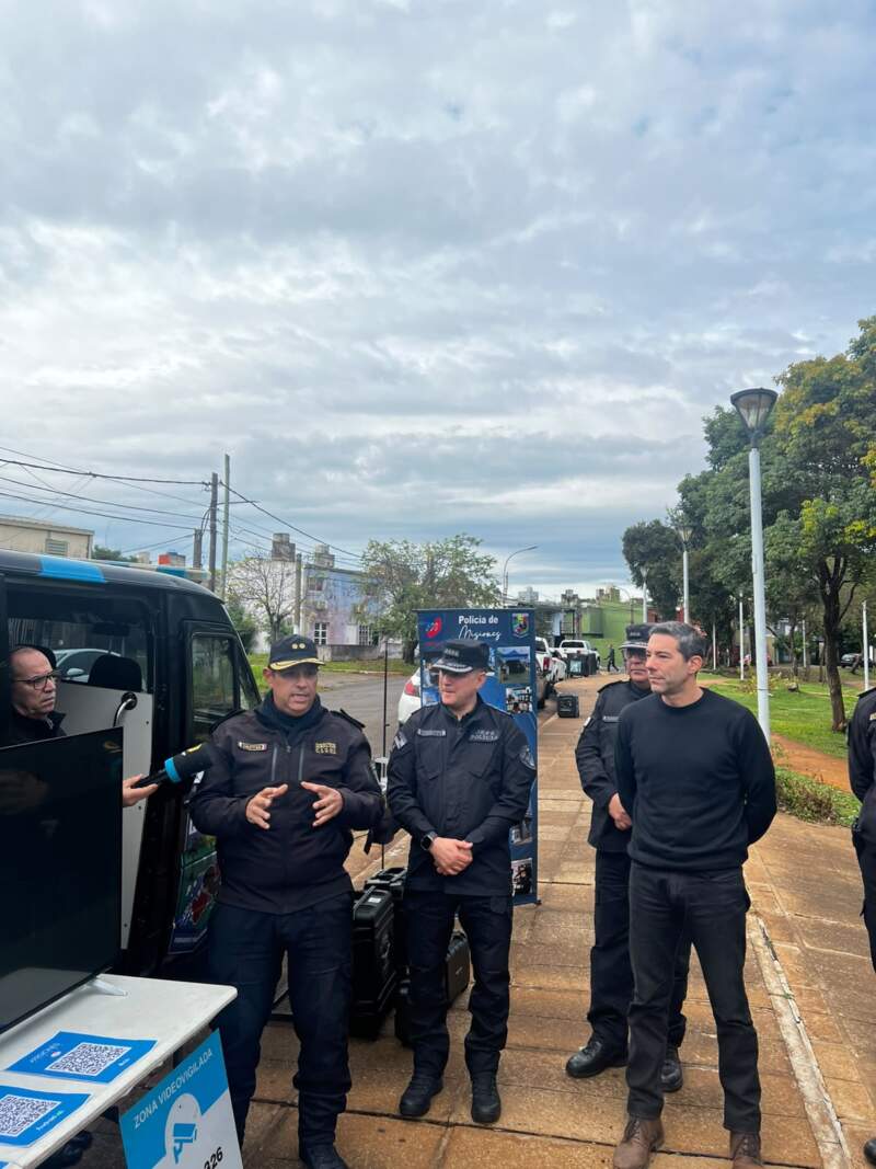 Con un botón en el celular, los vecinos podrán alertar emergencias directamente al sistema policial 911 imagen-2