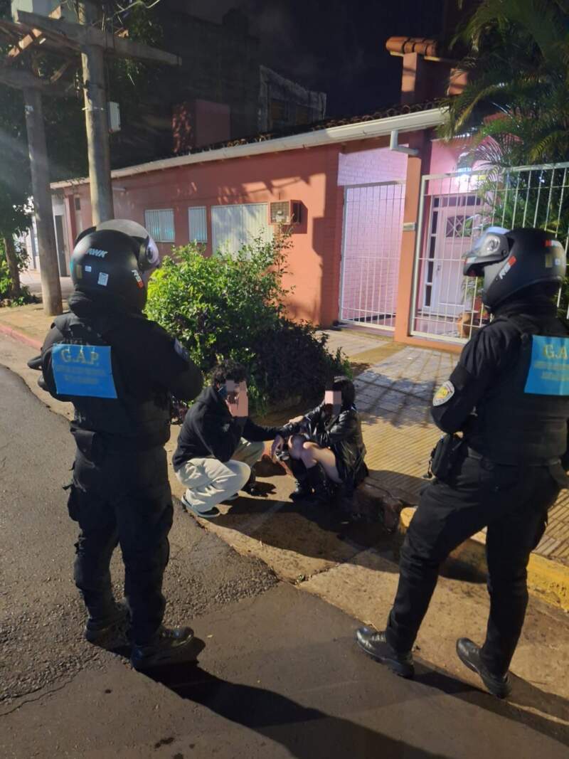 Una mujer resultó lesionada tras el choque entre dos motocicletas en Posadas Una mujer resultó lesionada tras el choque entre dos motocicletas en Posadas imagen-1