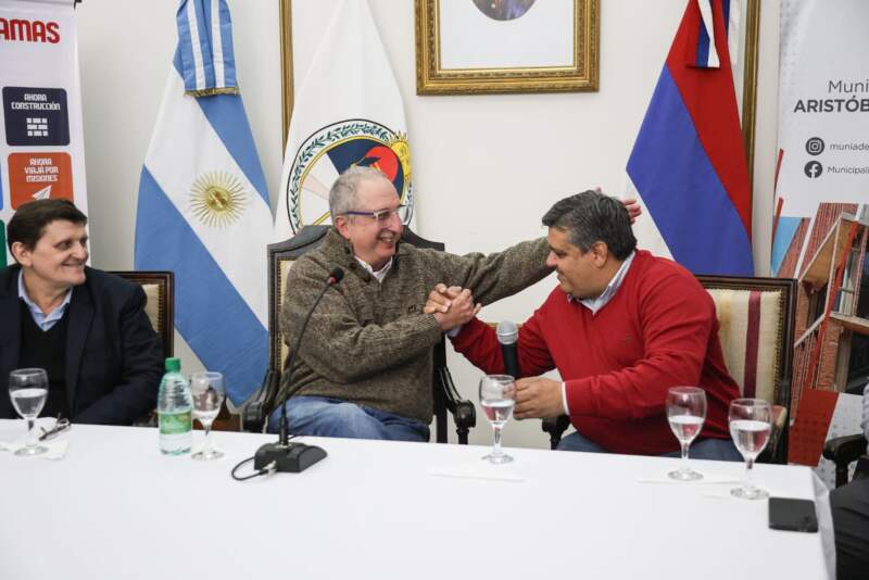 Passalacqua encabezó el lanzamiento del Black Friday de Aristóbulo del Valle: "El comercio es el primer dador de empleo en la provincia” imagen-6
