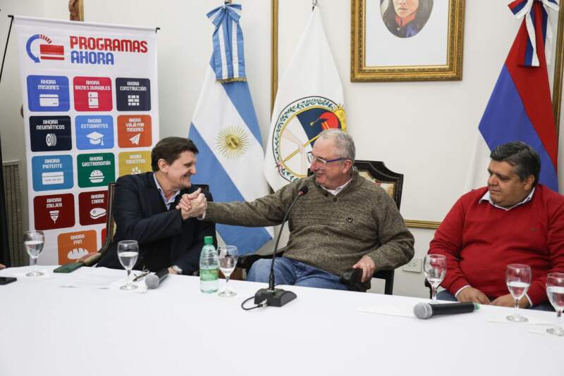 Passalacqua encabezó el lanzamiento del Black Friday de Aristóbulo del Valle: "El comercio es el primer dador de empleo en la provincia” imagen-8