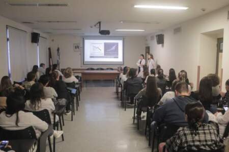 Un embarazo durante un tratamiento de hemodiálisis abrió un desafío clínico sin precedentes en el Hospital Madariaga imagen-11