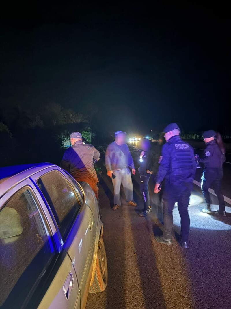 El 911 coordinó el rescate por geolocalización de 3 ciclistas extraviados en Santa Ana 3 El 911 coordinó el rescate por geolocalización de 3 ciclistas extraviados en Santa Ana imagen-2