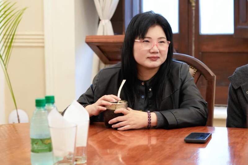 Misiones recibió a representante de empresa china interesada en fortalecer vínculos comerciales con Argentina 5 Misiones recibió a representante de empresa china interesada en fortalecer vínculos comerciales con Argentina imagen-4
