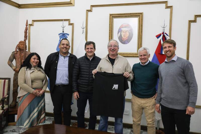 Misiones fortalece políticas de reinserción social junto a las fundaciones Espartanos y Tackleando Muros imagen-12
