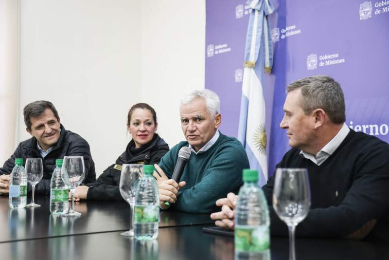 Misiones fortalece políticas de reinserción social junto a las fundaciones Espartanos y Tackleando Muros 13 Misiones fortalece políticas de reinserción social junto a las fundaciones Espartanos y Tackleando Muros imagen-12