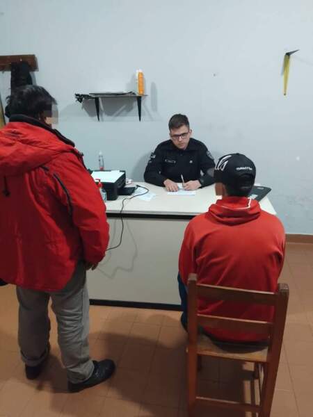 Con un detenido y dos menores demorados, la Policía identificó a los involucrados en los disturbios durante los festejos del Mundial en Oberá imagen-11
