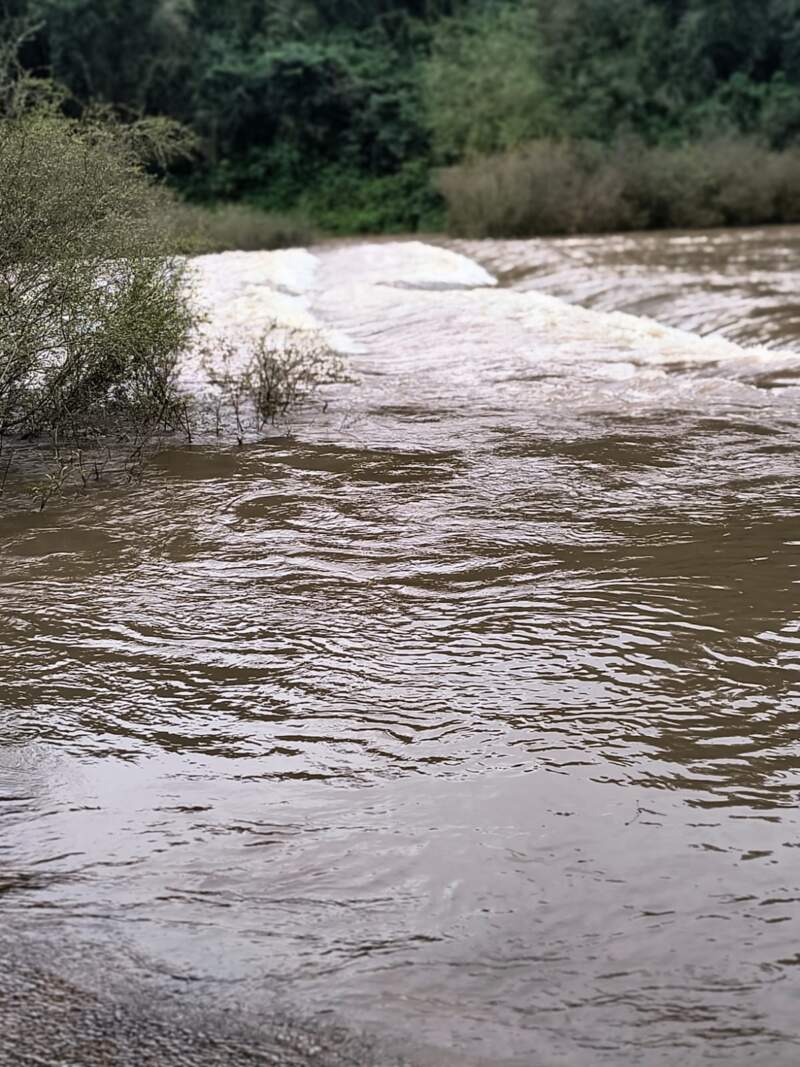 Permanece cerrado el acceso al Parque Provincial Moconá por la crecida del arroyo Yabotí imagen-10