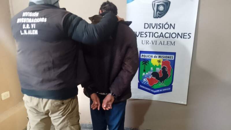 Ingresó armado a la casa de una jubilada, escapó al ser descubierto y fue detenido cuando intentaba tomar un colectivo sobre la Ruta 14 imagen-6