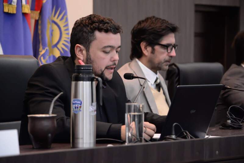 Concejales aprobaron la creación del Régimen Bienal "Premios Arandú" imagen-2
