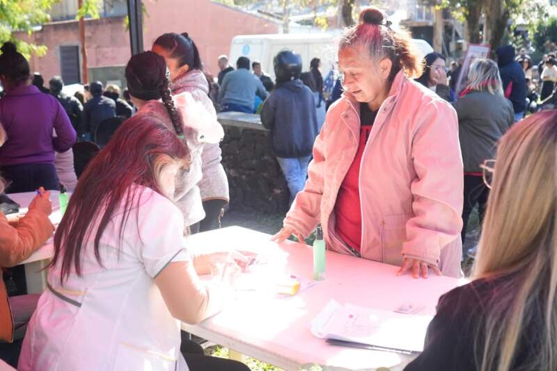 El Operativo “La Vice en tu Barrio” impulsado por el Vigobernador Lucas Romero Spinelli asiste a todos los barrios de la provincia imagen-12
