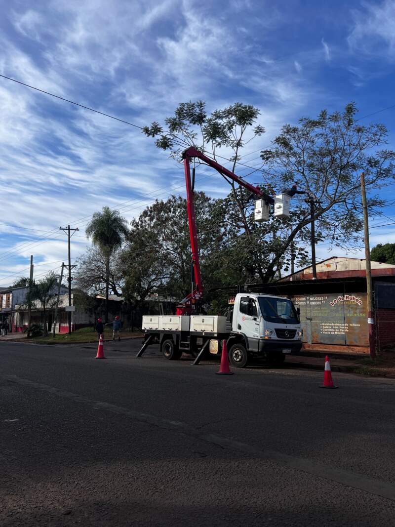 Energía: Operativo integral de mantenimiento se ejecuta este jueves en Villa Cabello imagen-2