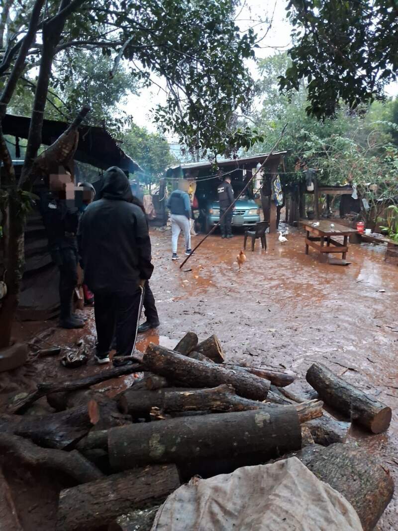 Despliegan amplio operativo de asistencia, prevención y contención por el temporal imagen-24