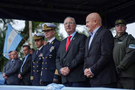 "La seguridad de nuestros ríos, fronteras y de una parte importante de nuestra economía está en manos de la Prefectura", recordó Passalacqua imagen-11