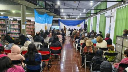 Encuentro multicultural en la Biblioteca Sarmiento imagen-11