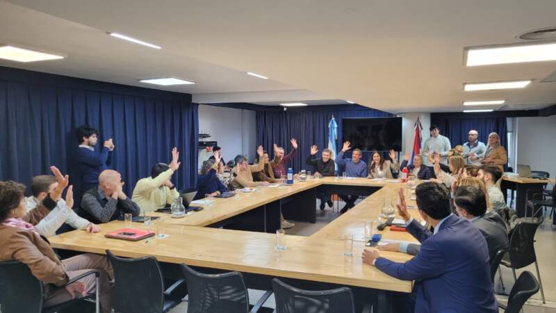 Educación financiera y ciudadanía digital: impulsan su incorporación obligatoria en las escuelas misioneras 15 Educación financiera y ciudadanía digital: impulsan su incorporación obligatoria en las escuelas misioneras imagen-14