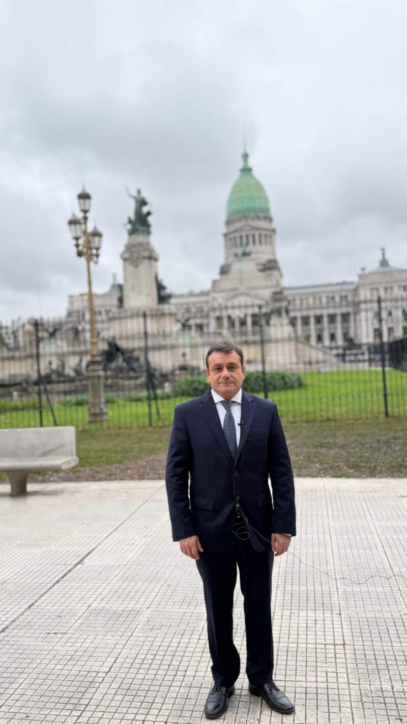 "Buscamos el financiamiento necesario para el crecimiento y desarrollo de nuestros jóvenes", afirmó Herrera Ahuad 5 "Buscamos el financiamiento necesario para el crecimiento y desarrollo de nuestros jóvenes", afirmó Herrera Ahuad imagen-4