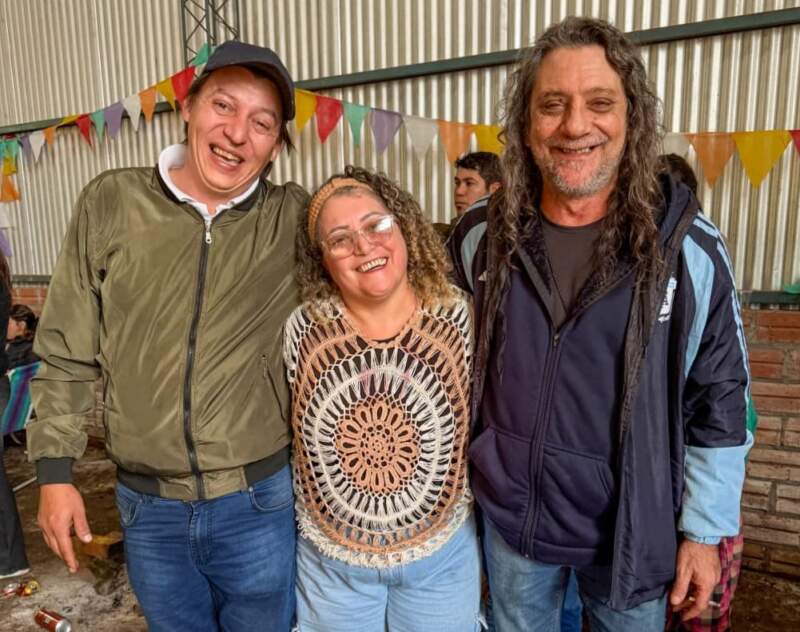 Cientos de vecinos reafirmaron su compromiso con el Matadero del Alto Uruguay en encuentro festivo imagen-16