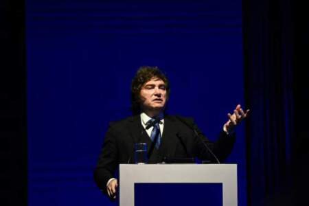 El Gobierno busca blindar la emisión de pesos: impulsa una ley para impedir que se financie el déficit fiscal imagen-1