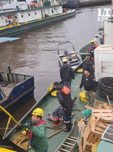 Tragedia en el río Paraguay: Confirman cinco fallecidos tras la explosión de una barcaza en el Bañado Sur imagen-4