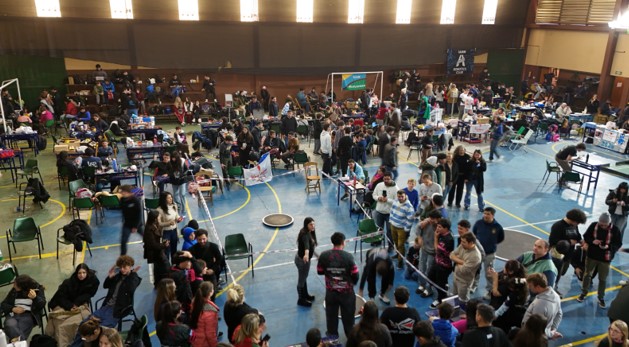 Más de 300 competidores y más de 500 asistentes participaron de la primera fecha de la Copa Robótica Misiones 2026 imagen-12