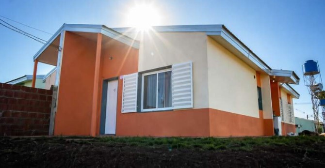 Con fondos netamente provinciales, el IPRODHA retoma las obras paralizadas para reactivar el empleo y entregar 300 viviendas imagen-12