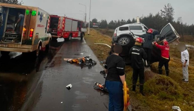 Identificaron a la víctima fatal y a los heridos del despiste sobre la Ruta Nacional 12 en Candelaria imagen-9