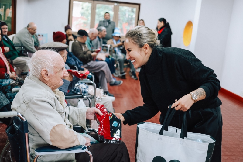 Finalizó un ciclo de neuroestimulación y terapia asistida con perros para adultos mayores del Monoclínico de Miguel Lanús 5 Finalizó un ciclo de neuroestimulación y terapia asistida con perros para adultos mayores del Monoclínico de Miguel Lanús imagen-4