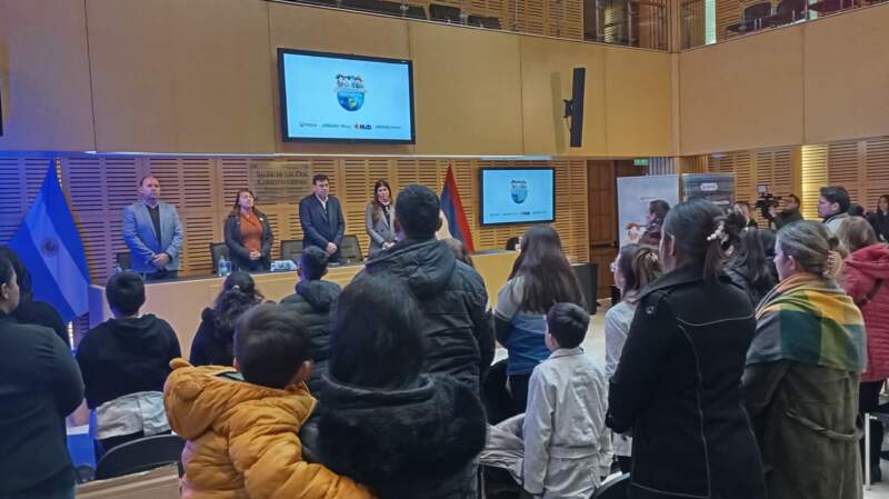 Proyectos estudiantiles sobre el cuidado del agua llegaron a la Legislatura para la definición de "Alrededor de Iberoamérica" imagen-28