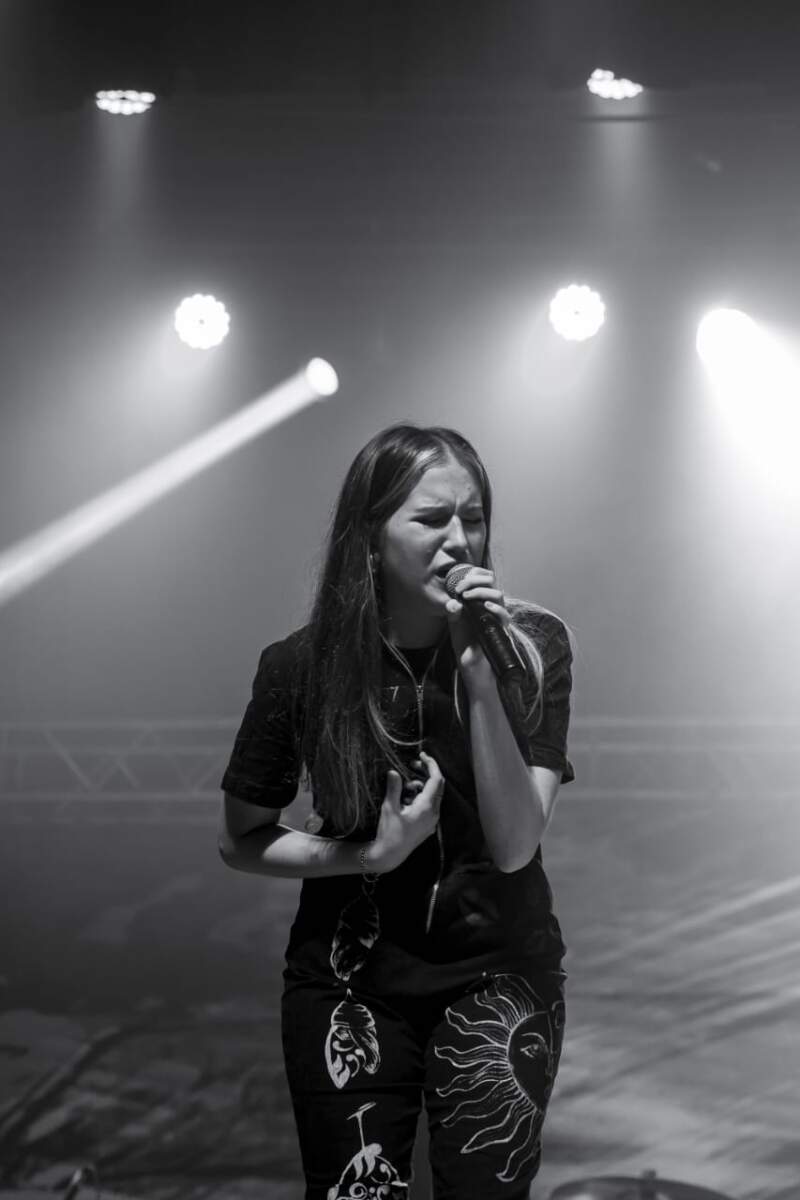 Talento misionero en Popstars: Martina Escalada viaja a Buenos Aires para participar de la segunda etapa del reality que vuelve a la TV y el streaming imagen-2