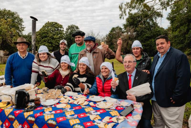 Cerro Corá celebró el Día de la Independencia con el estreno de Patios Culturales y una jornada que unió tradición, turismo y economía local 15 Cerro Corá celebró el Día de la Independencia con el estreno de Patios Culturales y una jornada que unió tradición, turismo y economía local imagen-14