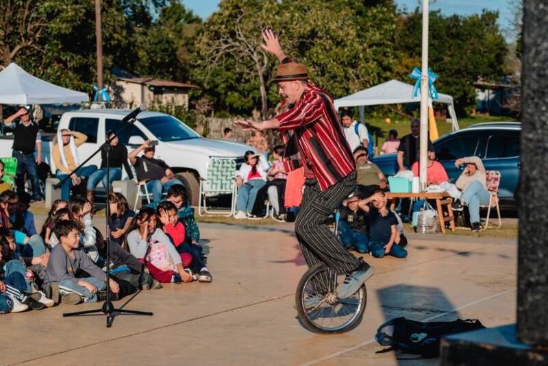 Cerro Corá celebró el Día de la Independencia con el estreno de Patios Culturales y una jornada que unió tradición, turismo y economía local 23 Cerro Corá celebró el Día de la Independencia con el estreno de Patios Culturales y una jornada que unió tradición, turismo y economía local imagen-22