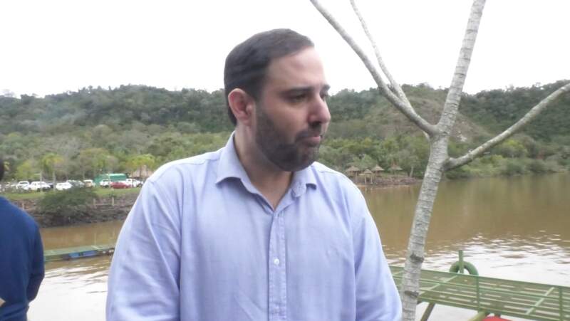 Sebely destacó la convocatoria en San Ignacio y confirmó su apoyo político a Passalacqua: "En el medio del río no se cambia de capitán" imagen-12